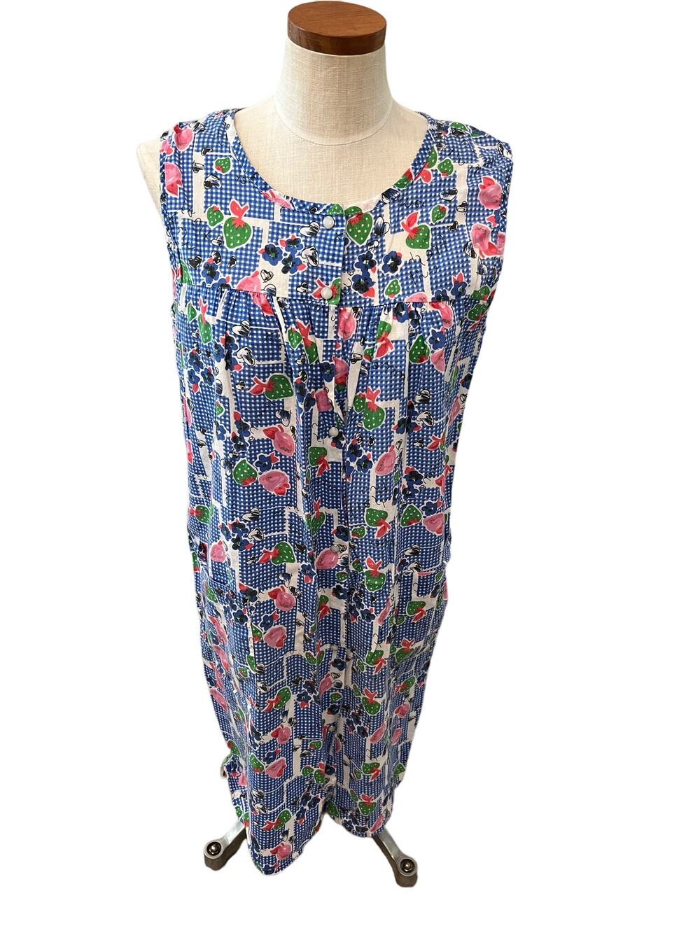 Vintage 80s Basic Editions Summer Strawberry Print House Dress